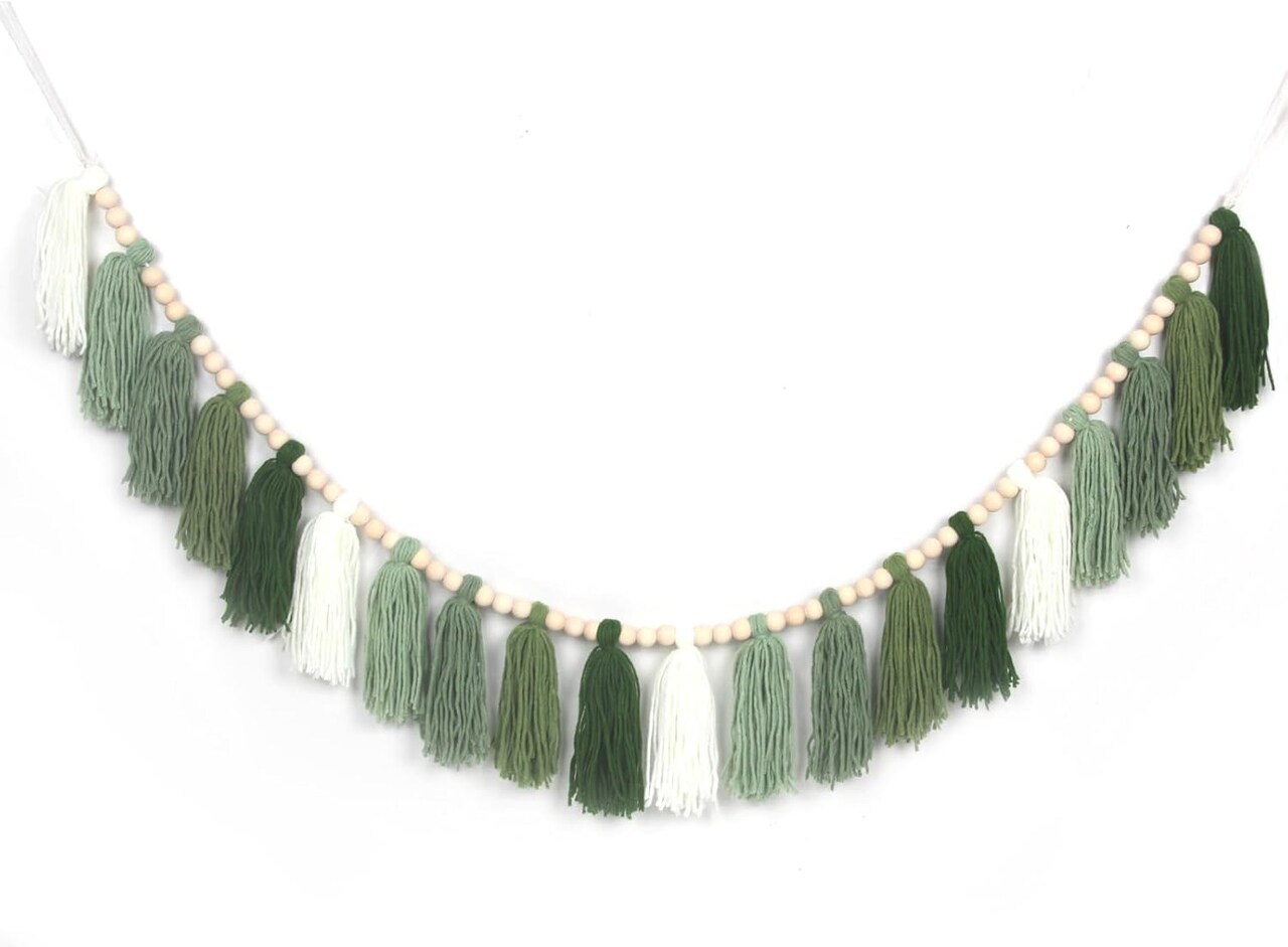 Green Boho Yarn Tassel Garland Sage Green Garland Wall Hanging Decor